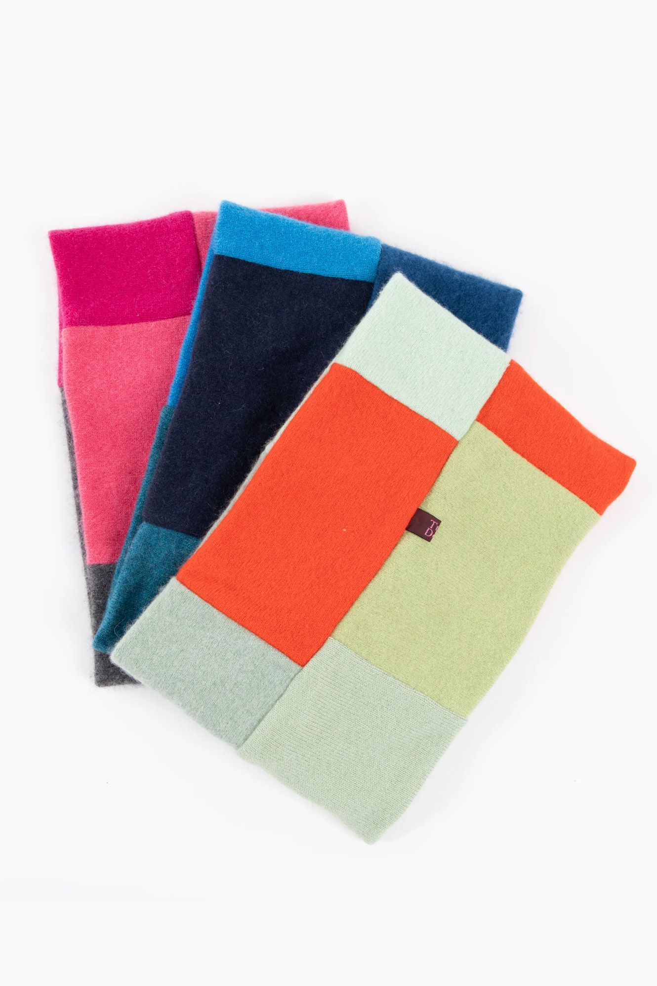 Cashmere Seconds Neckwarmer