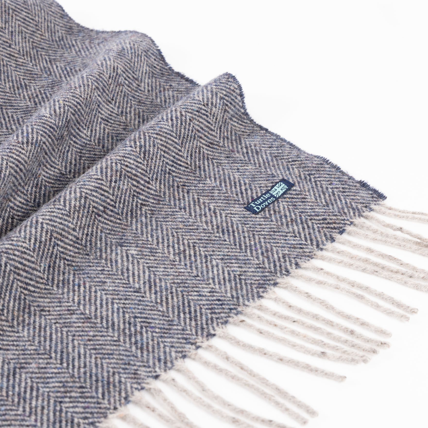 Luxury Recycled Wool Cashmere Throw