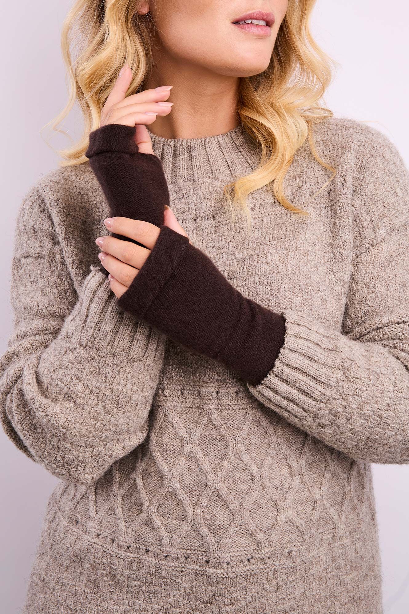 Dark Brown - Lifestyle.jpg