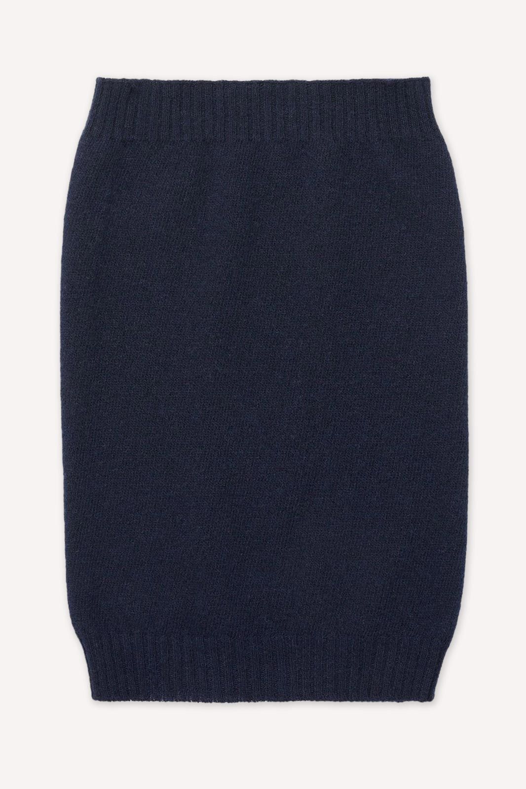 Supersoft Snood Navy (2).jpg